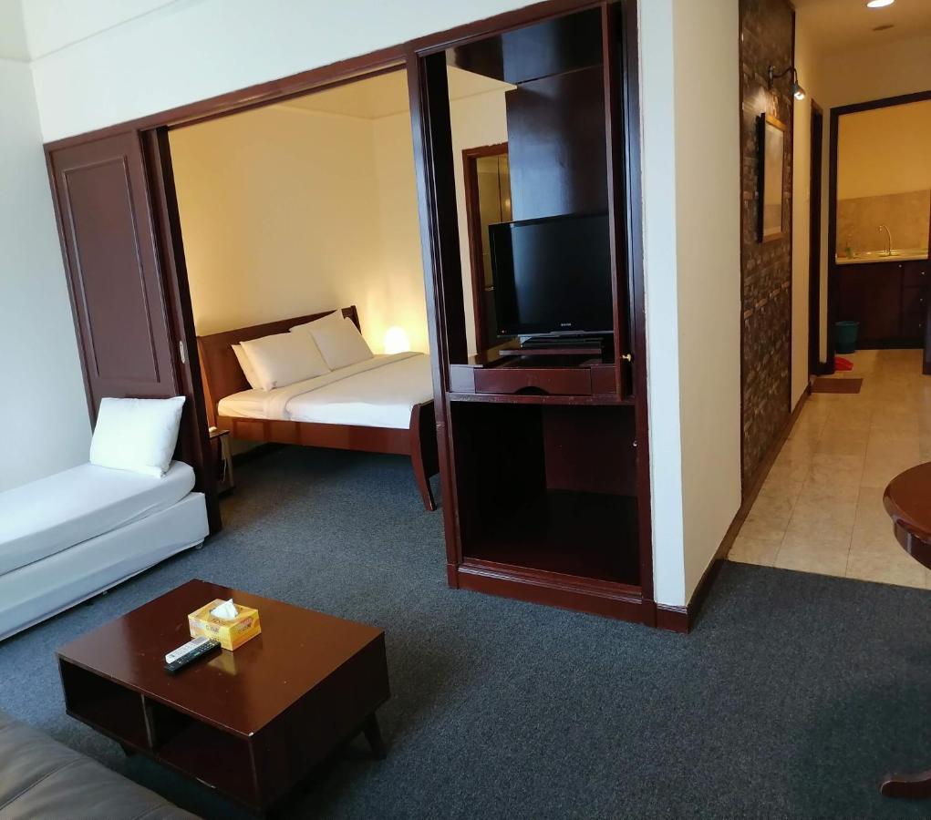 PLAZA Apartment at Berjaya Times Square KL Kuala Lumpur Bagian luar foto